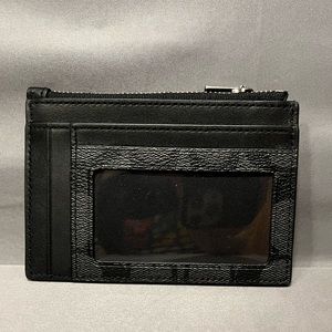 Coach Signature Canvas Multi-way Zip Card Case